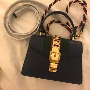 Gucci Sylvie top handle mini